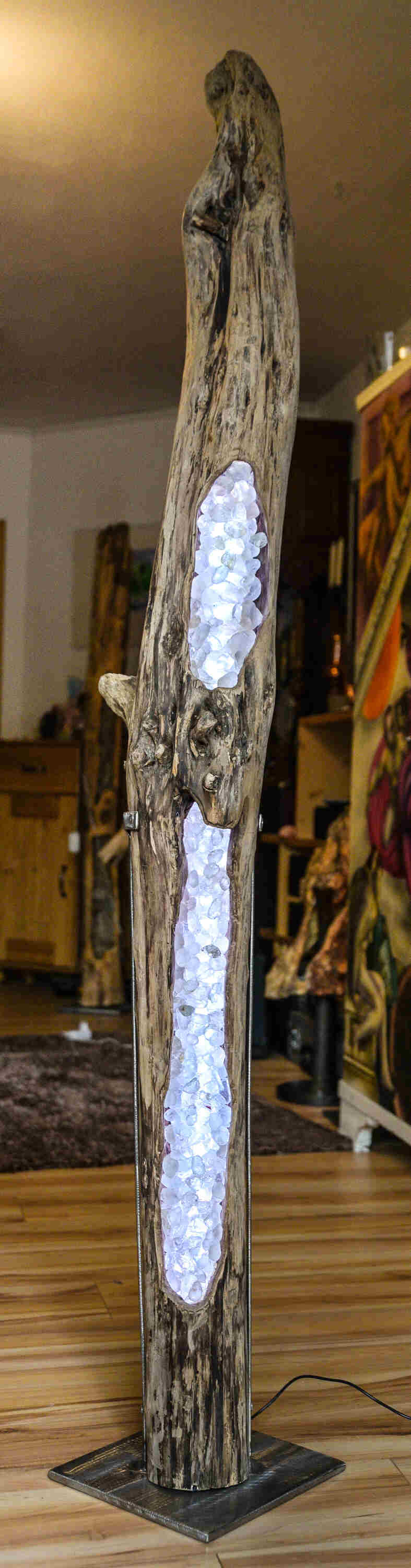 PW27 Treibholz Stehlampe Inneres Glühen 2